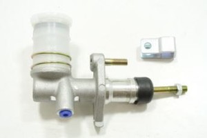 Pompa sprzęgła SUZUKI SWIFT 1.0 (SF310. AA44) 37KW (1989-1995)